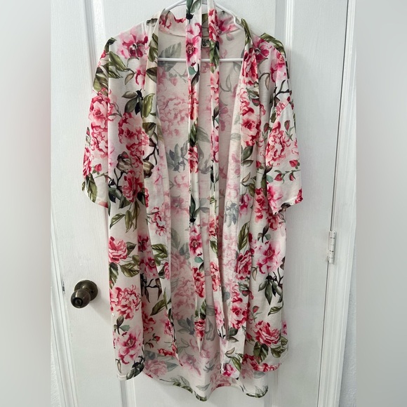 Show Me Your Mumu Pink Floral Brie Robe Garden Of Blooms One Size - Picture 9 of 11